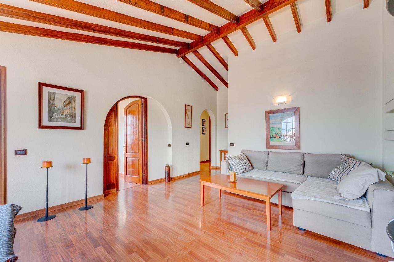 Buenavista Panoramic Villa In Costa Adeje Екстериор снимка