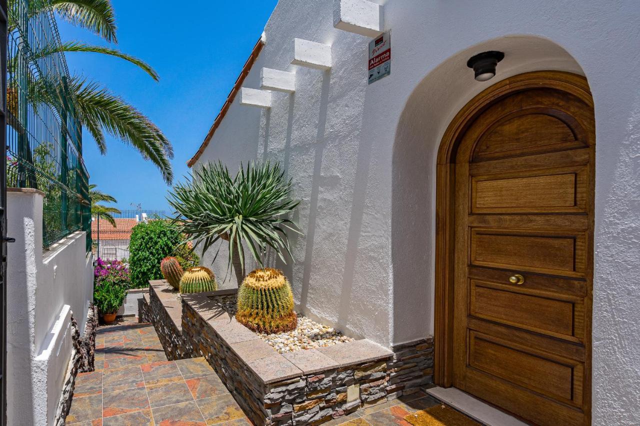 Buenavista Panoramic Villa In Costa Adeje Екстериор снимка